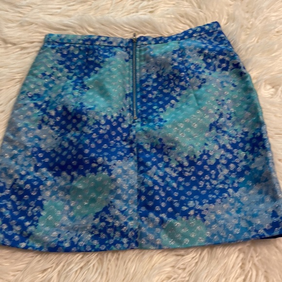 H&M Skirt size 8 excellent condition please see pictures color is blue/green - Picture 4 of 12